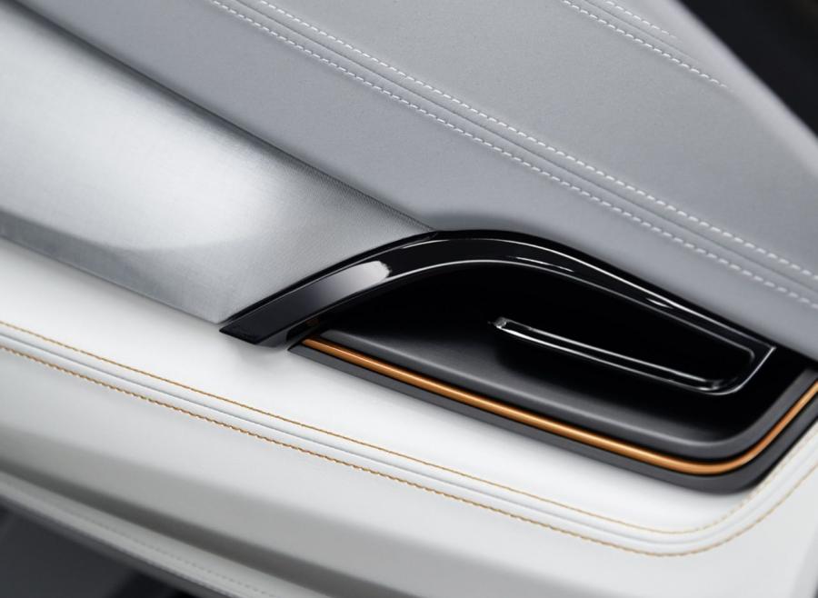 Детали интерьера BMW Concept Active Tourer Outdoor (F45) 2013 года  (фото 26 из 30)